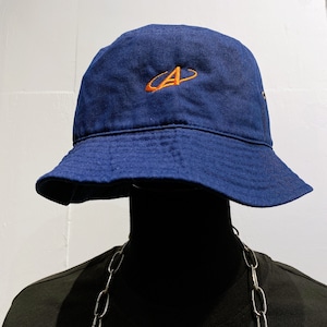 ANSWER COLLECTION / A LOGO BUCKET HAT