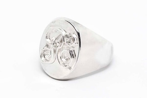 SIGNET RING ALL SILVER  (SMALL SIZE)