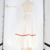 フラメンコ 衣装 ペチコート ファルダ スカート 白 無地 リボン 赤 軽い 薄い 重ね着 ダンス パーティ 発表会 ホワイト系 レッド系 フリル 薄手 レディース ゆったり シンプル おしゃれ かわいい ダンス衣装 イベント用