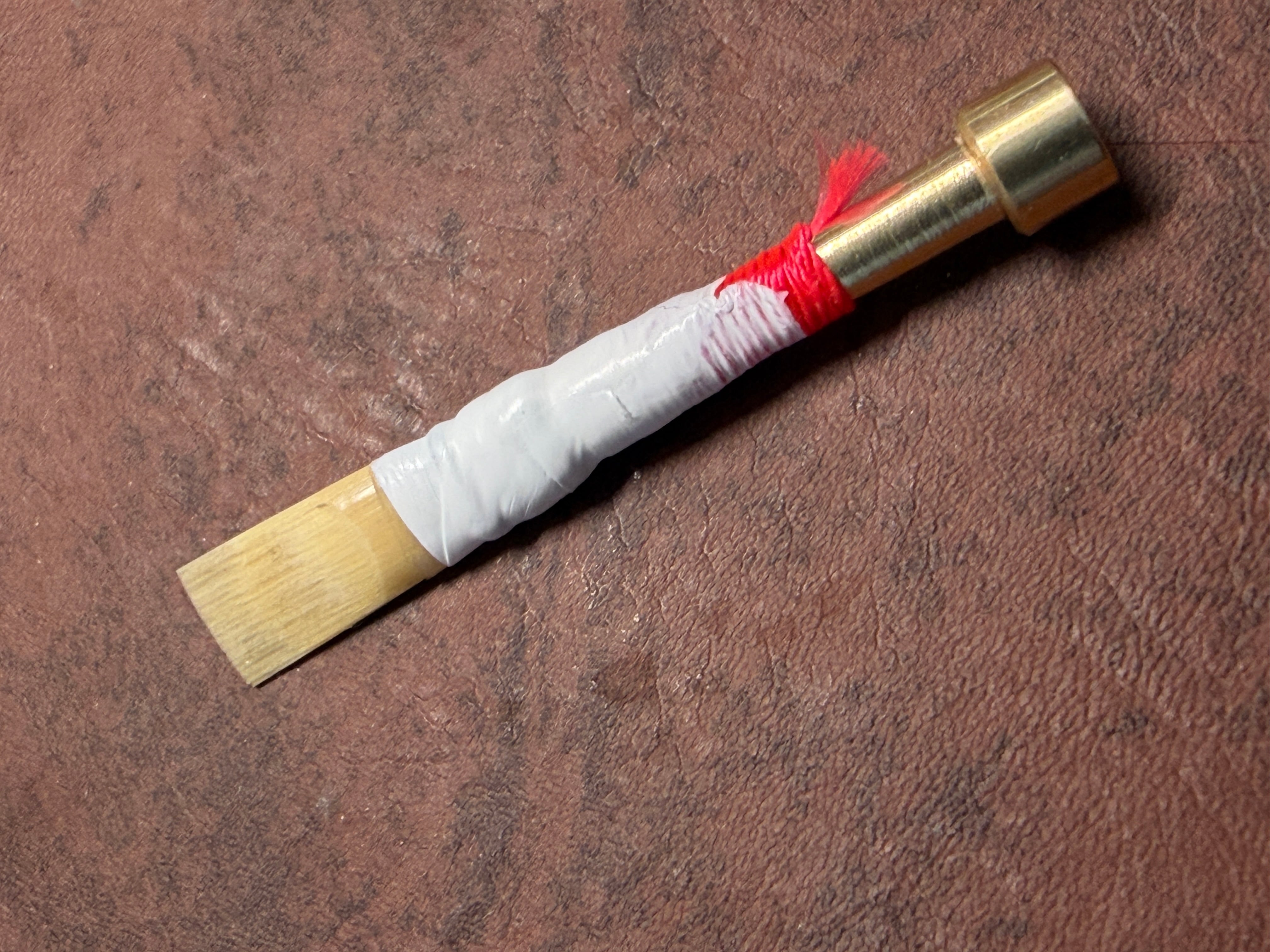 主に絹糸を使用したオーボエリード店kuwanaga oboe reed＆中野区の