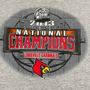 【Knight Apparel】カレッジ ルイビル大学 カージナルス NCAA  ロゴ プリント Tシャツ バスケットボール バスケ Louisville Cardinals X-LARGE グレー US古着