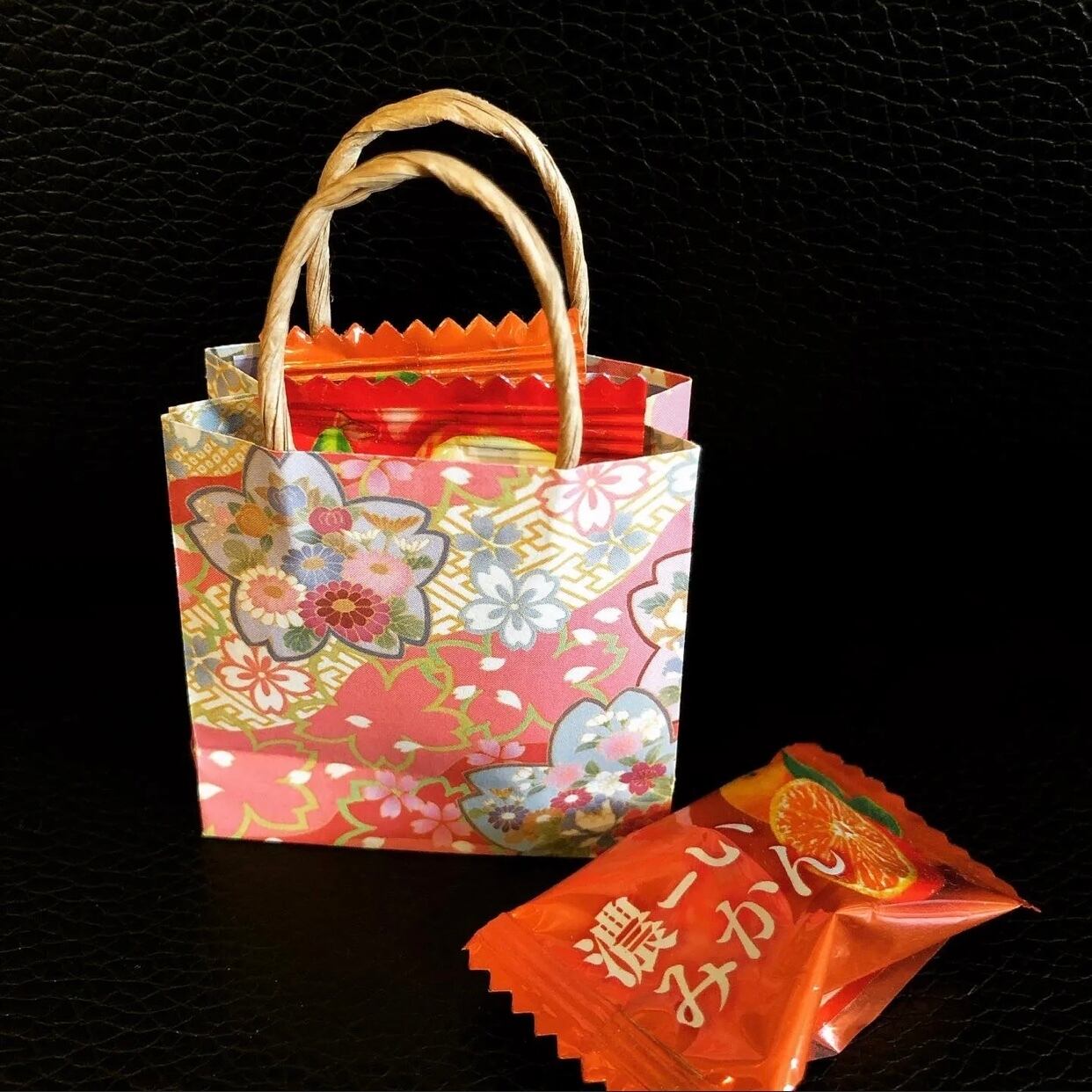 ミニ紙袋 マチ・持ち手付 和柄 和風柄 着物柄 10枚 | ハンドメイド