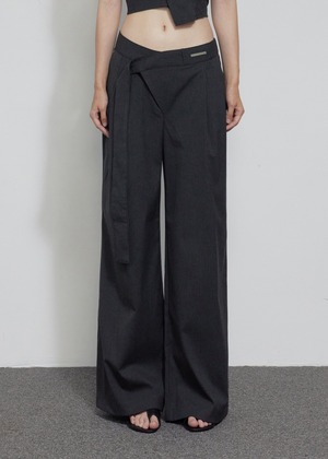 [BOHEMIAN SEOUL] OVER TIE WIDE PANTS, STRIPE CHARCOAL 正規品 韓国ブランド 韓国通販 韓国代行 韓国ファッション bohemseo ボヘミアンソウル ボヘムソ 日本 店舗