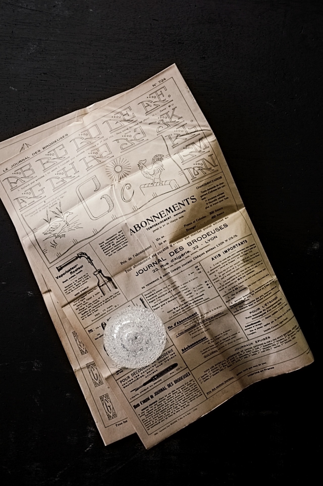 55s フランス LE JOURNAL DES BRODEUSES 手芸と刺繍 新聞c アンティーク
