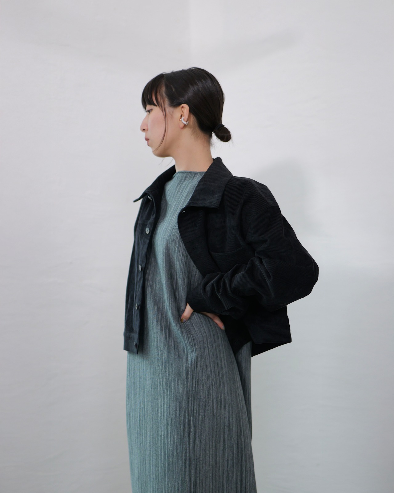 kujaku - J-106 Cropped Corduroy Jacket :Black|広畝コーデュロイ/コットンリネン/硫化染め/クロップド
