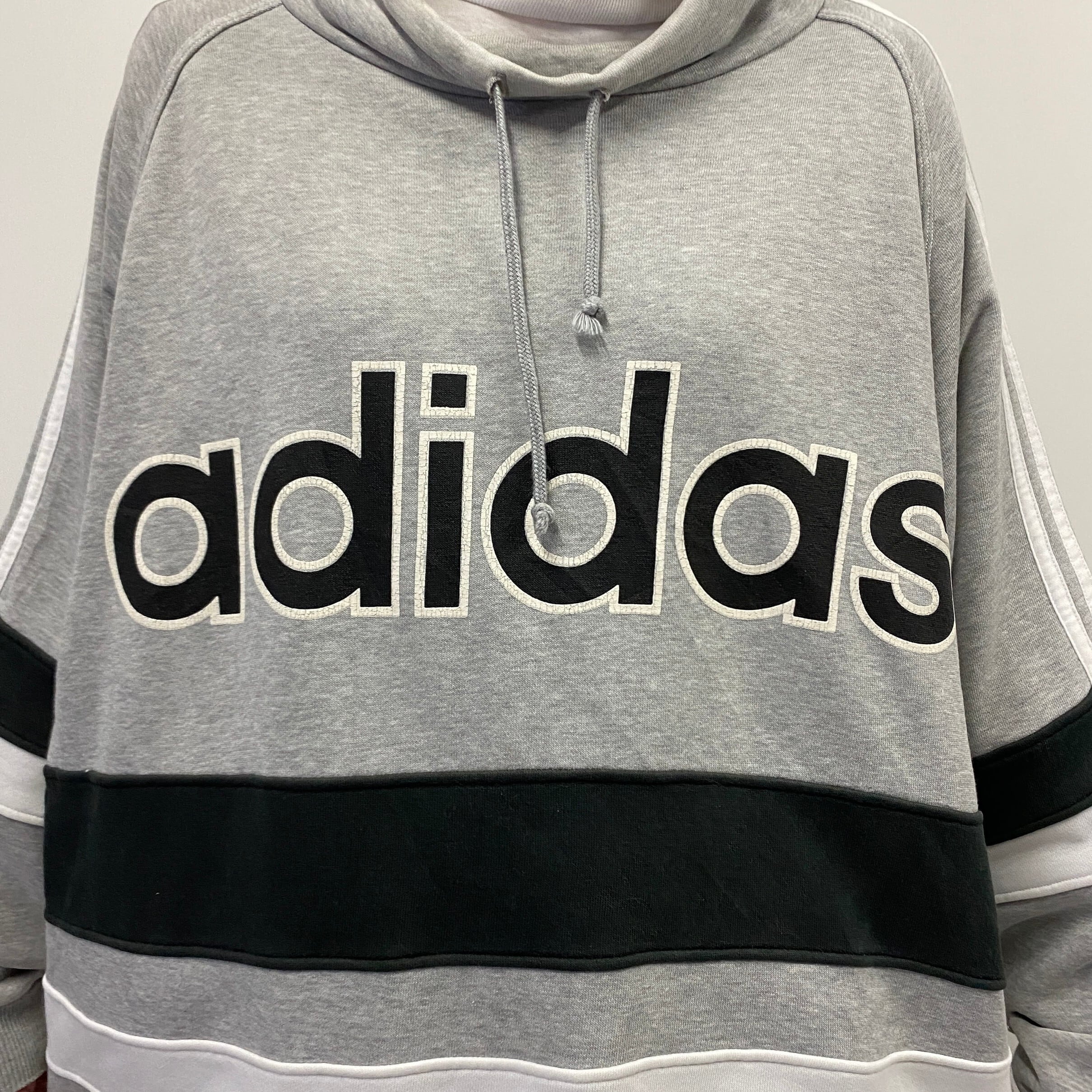 adidas アディダス　デサント　90s スウェット　トレーナー　ヴィンテージ