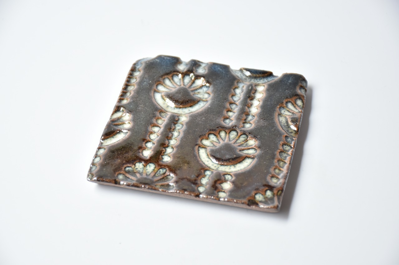 小代瑞穂窯 / 福田るい : 印花 タイル (小) ⑳