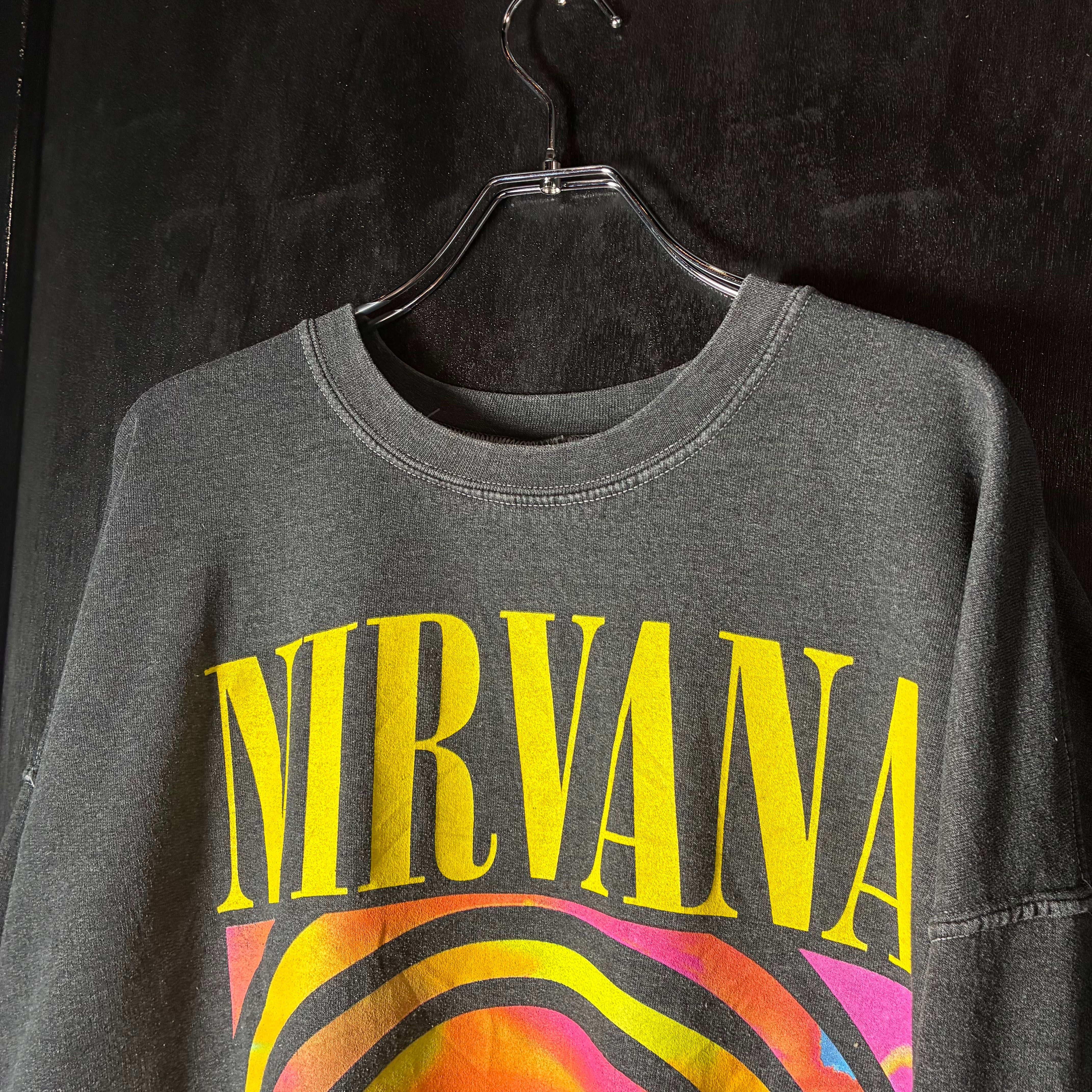 NIRVANA バンドスウェット 袖プリント ダークグレー ニルヴァーナ