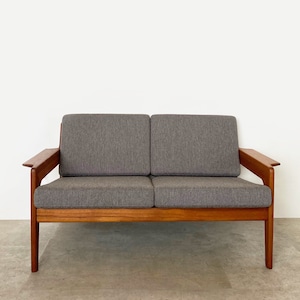 2 seater sofa by Arne Wahl Iversen for Komfort / CH032