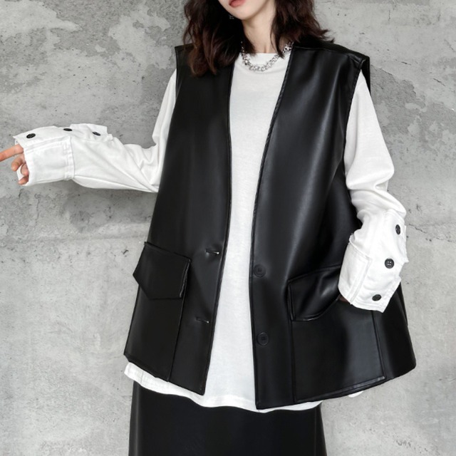 V-Neck Flap Pocket Vest　H0469