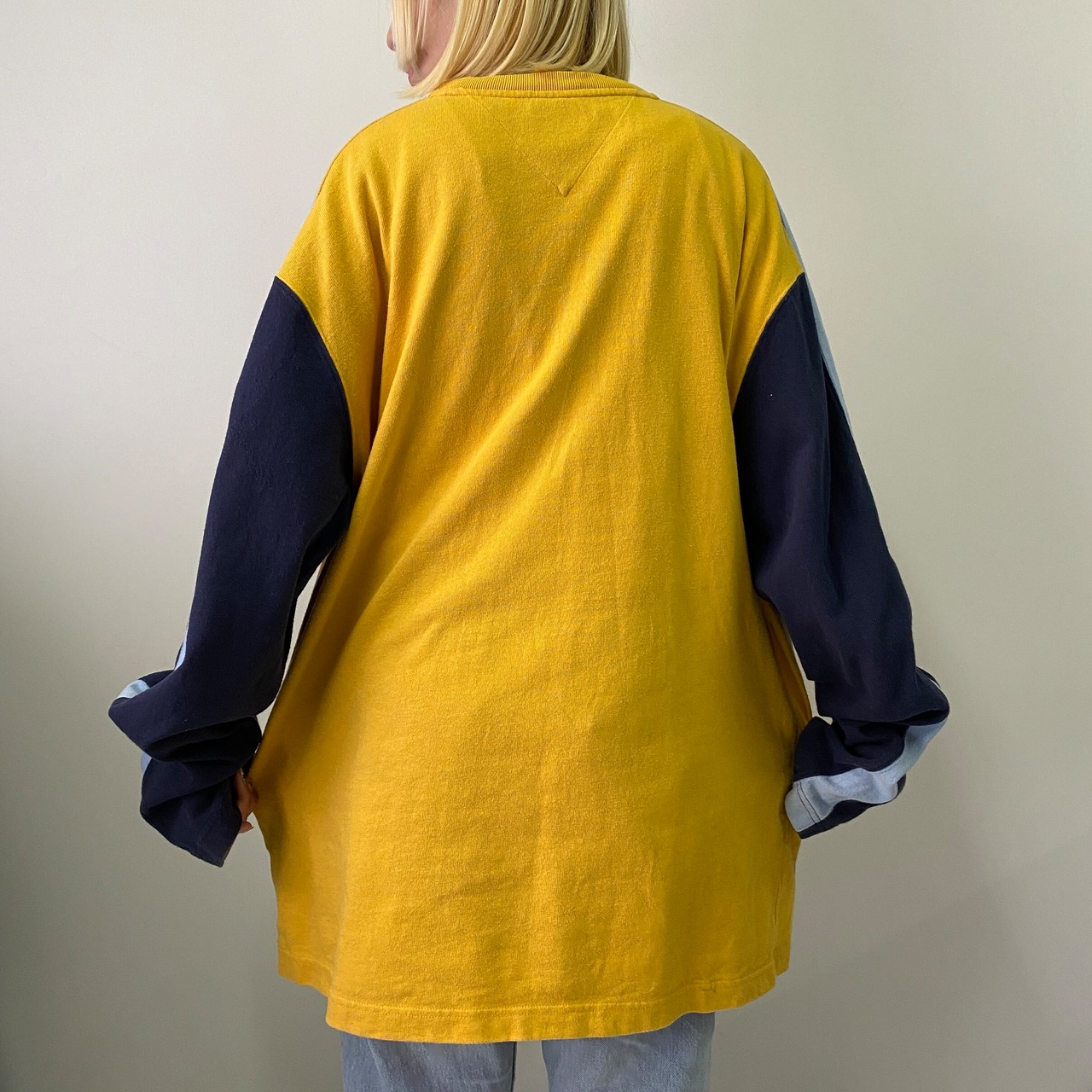 ビッグサイズ 00年代 TOMMY HILFIGER トミーヒルフィガー ブランドロゴ 