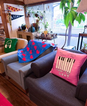 【LIVE LOVE LEARN GOODS】CUSHION COVER