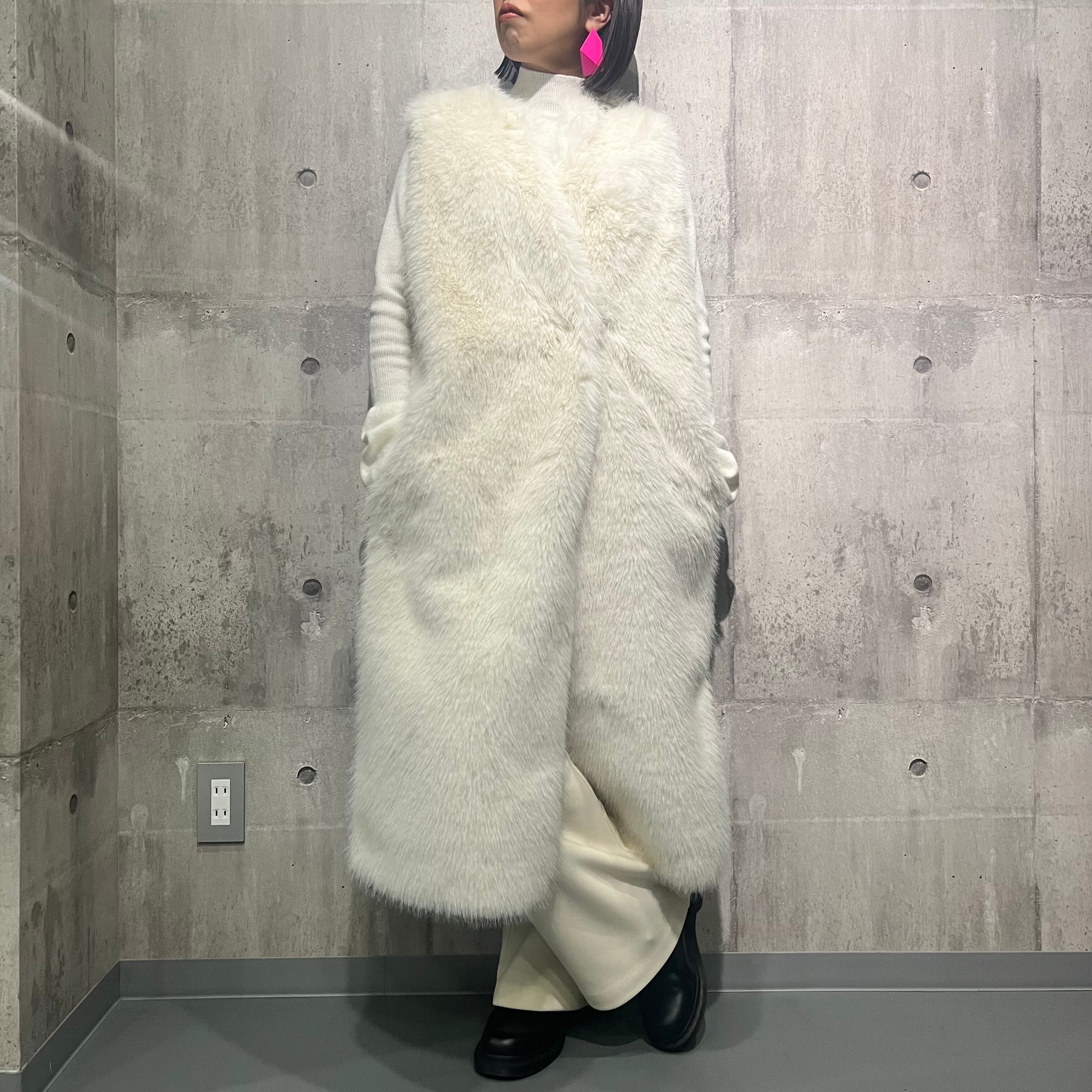 フェイクファーロングジレ | SLOVNENYA スロヴネンヤ