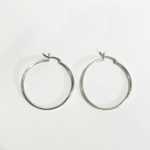 Vintage 925 Silver Hoop Pirced Earrings By Avon