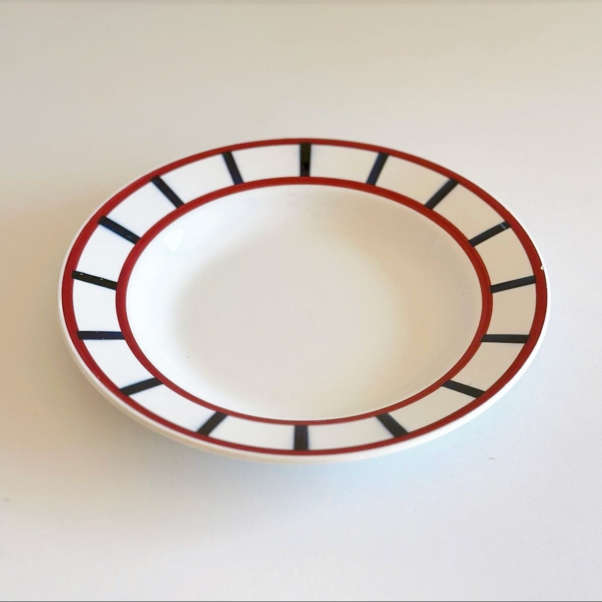 Creil et Montereau クレイユ・モントロー Béarn バスクモチーフ 中深