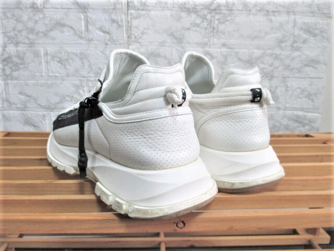 GIVENCHY ジバンシィ ジバンシー スニーカー スペクトル ローランナー 