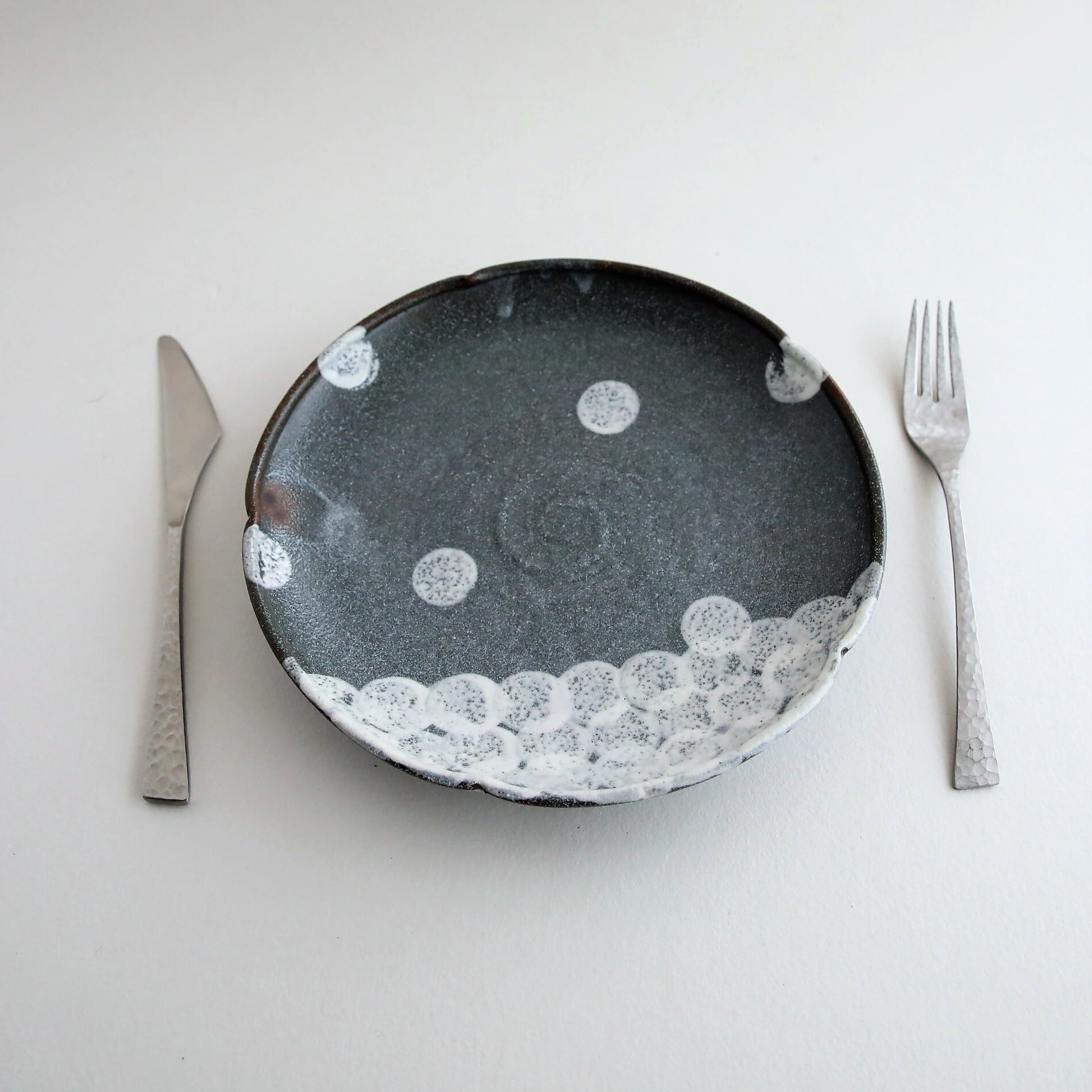 オランダ MAKKUM 壁がけお皿 2025年最新】Makkumの人気アイテム - メルカリ