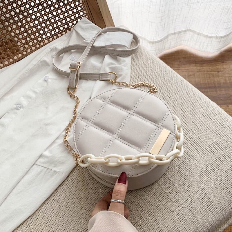 テクスチャ小さなバッグ女性バッグ2020新しい波バージョンワイルドメッセンジャーバッグネット赤ファッションダイヤモンド小さな丸いバッグ Tiancai_Wing_Bag8803952