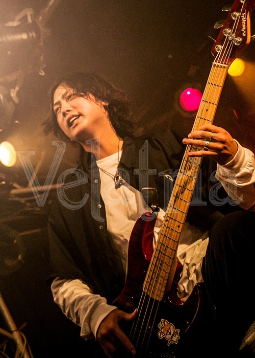 Velatria / 颯 / 201220-1526