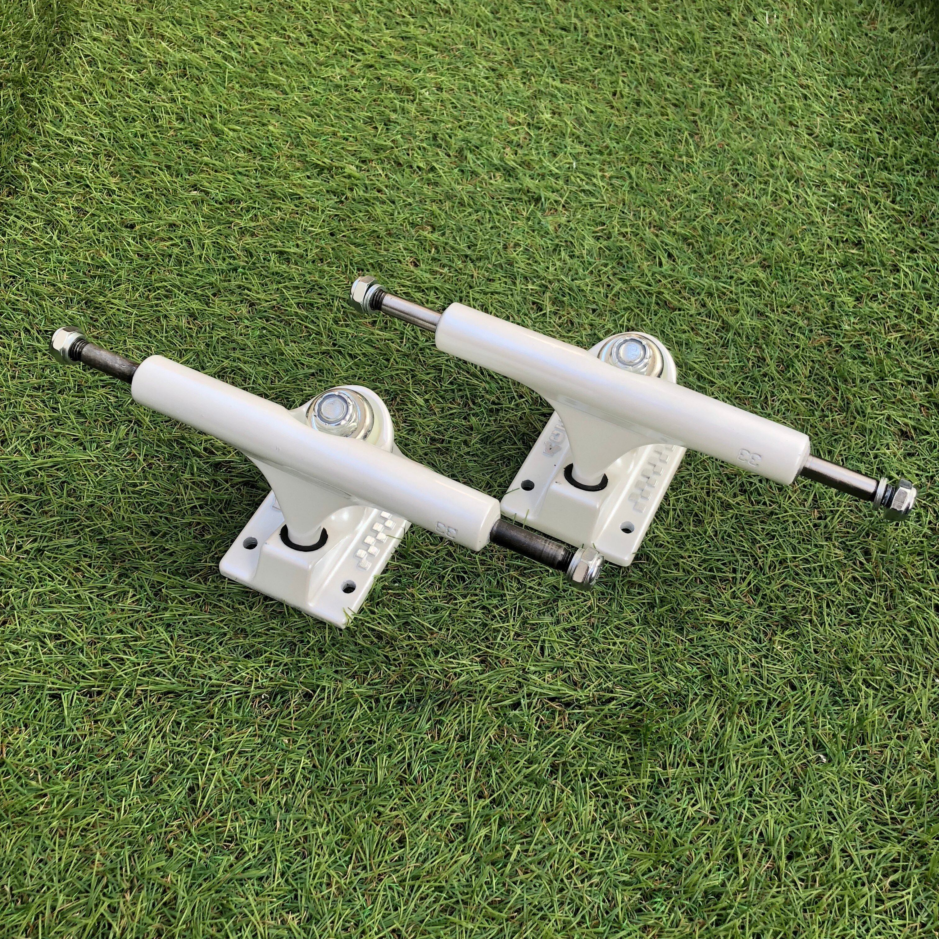 スケートボード ACE TRUCKS AF1 hollow 33 Theories x Ace Limited AF1 Hollow Trucks Multiple Sizes – THEORIES