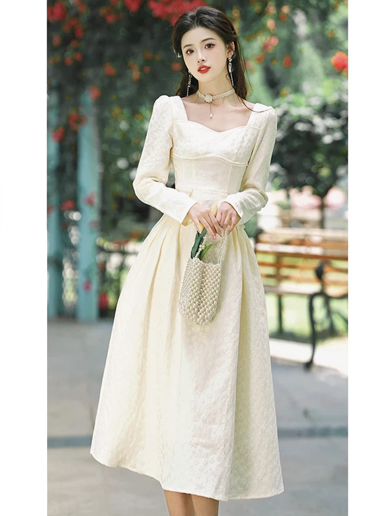 【0165】White Jacquard Fairy Long Sleeve Dress