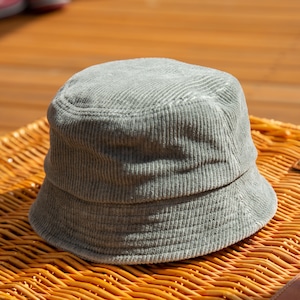 残り1点(CHARCOAL)corduroy bucket hat