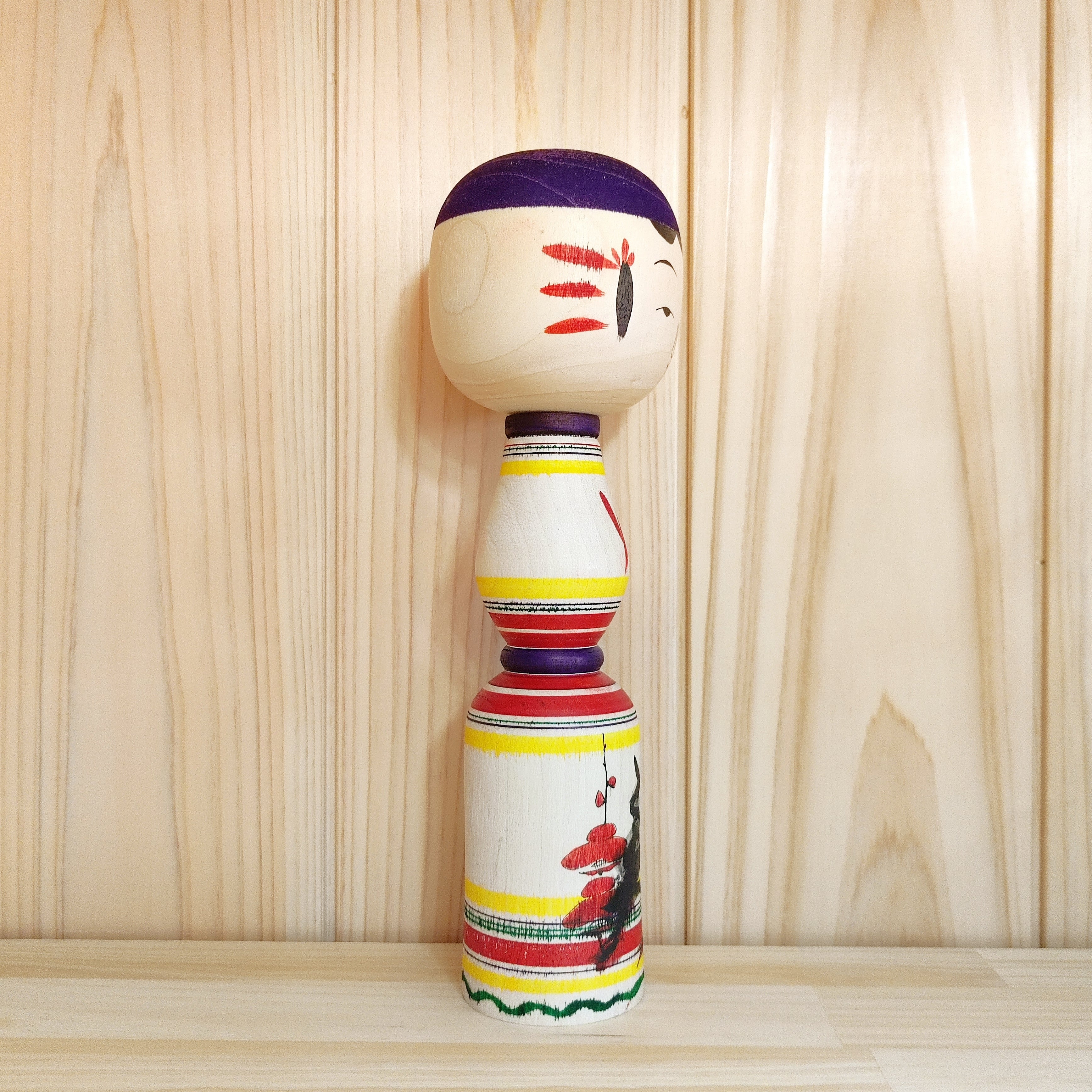 富塚由香工人：弥治郎系】梅模様 こけし：8寸 約24cm N10YT-5