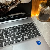 『準美品』HP 250 G9 2022年式 メモリ16GB Core i5第12世代 SSD256GB ノートパソコン