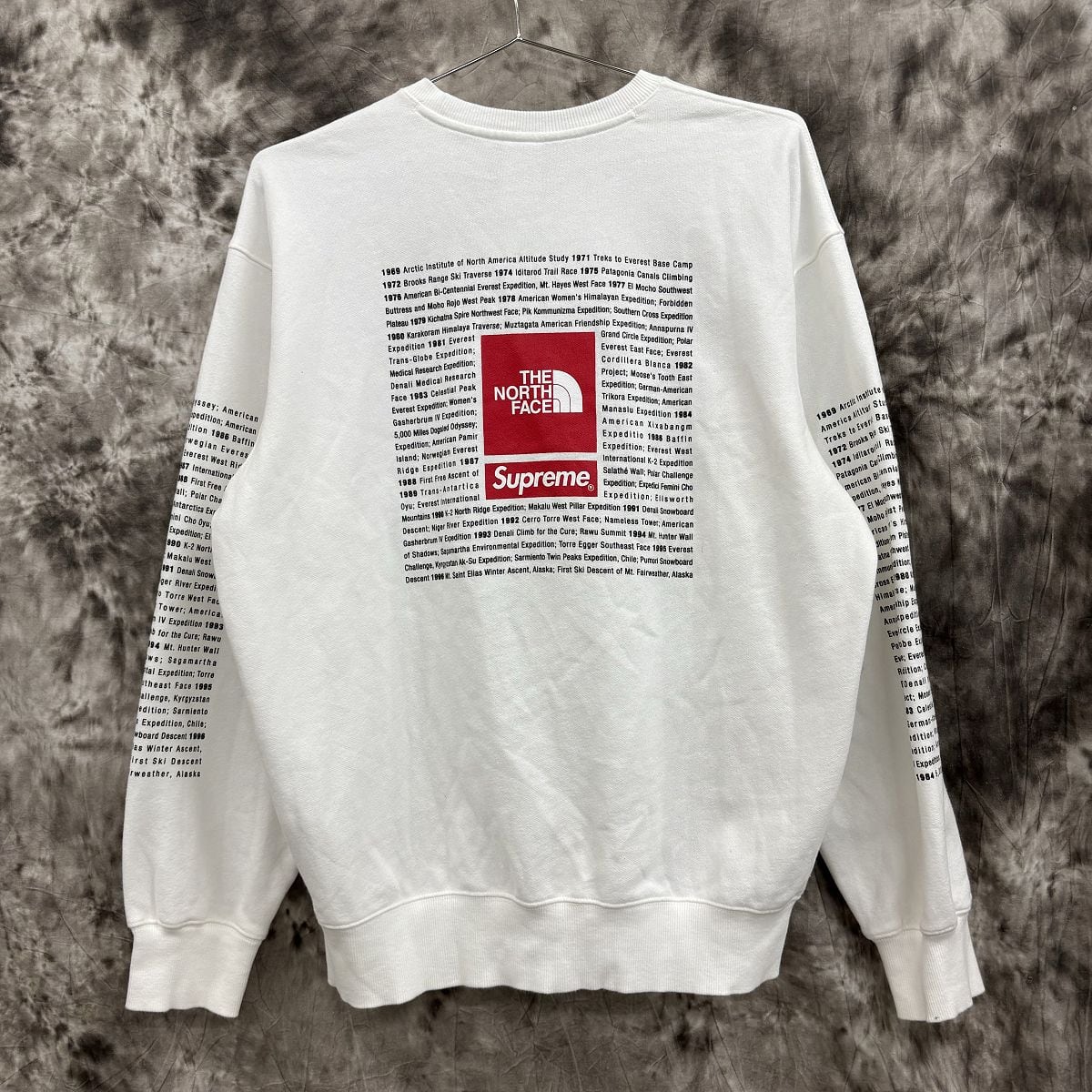 Supreme グレー スウェットシャツ Lサイズ