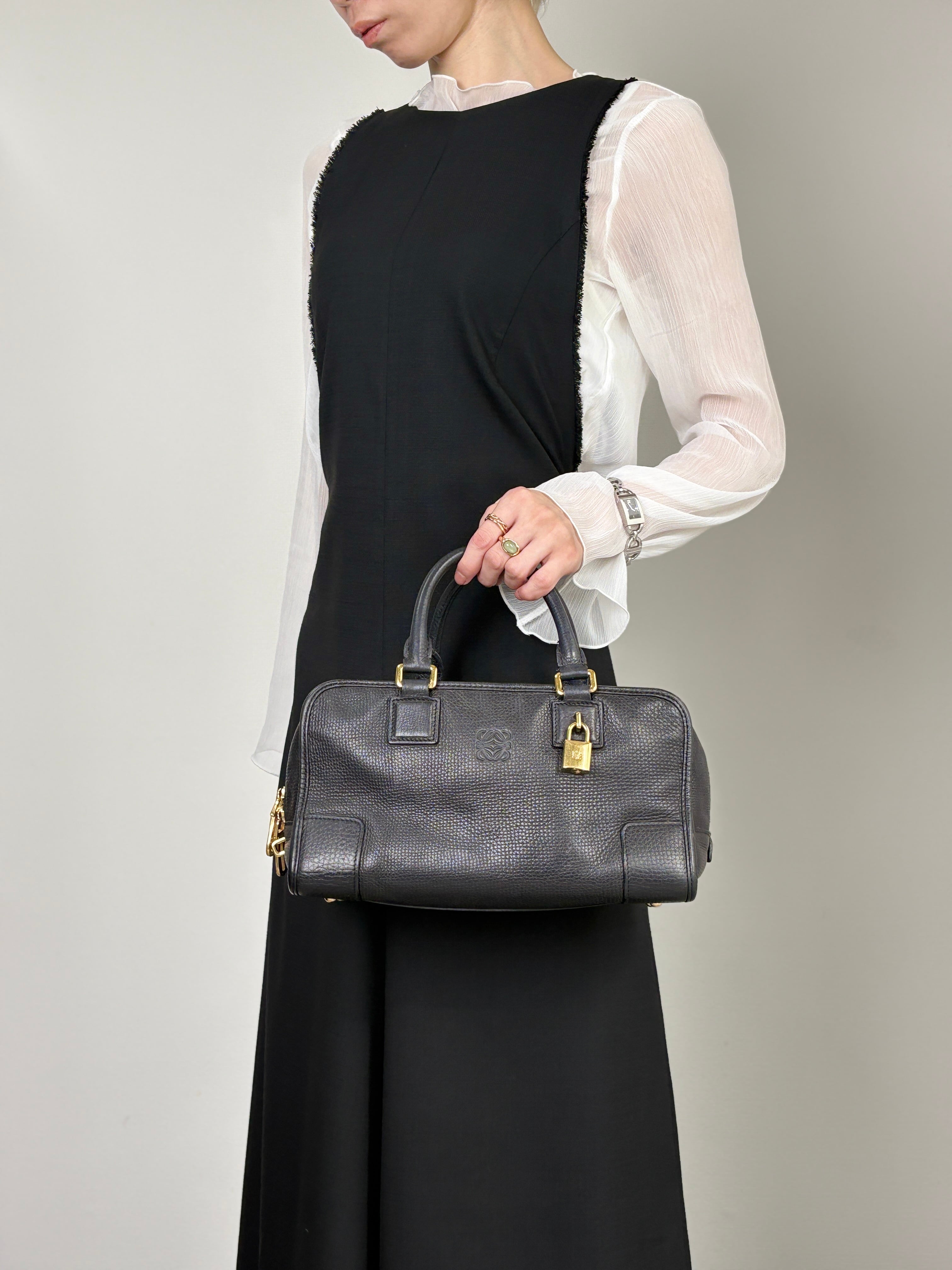 LOEWE ロエベ アマソナ28 ハンドバッグ ブラック アナグラム レザー