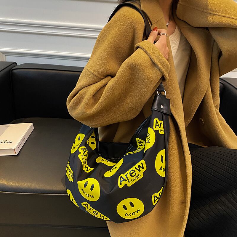 カジュアルスタイル メッセンジャーバッグ Tiancai_Wing_Bag64628779033