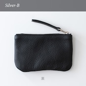 革のフラットポーチS Black