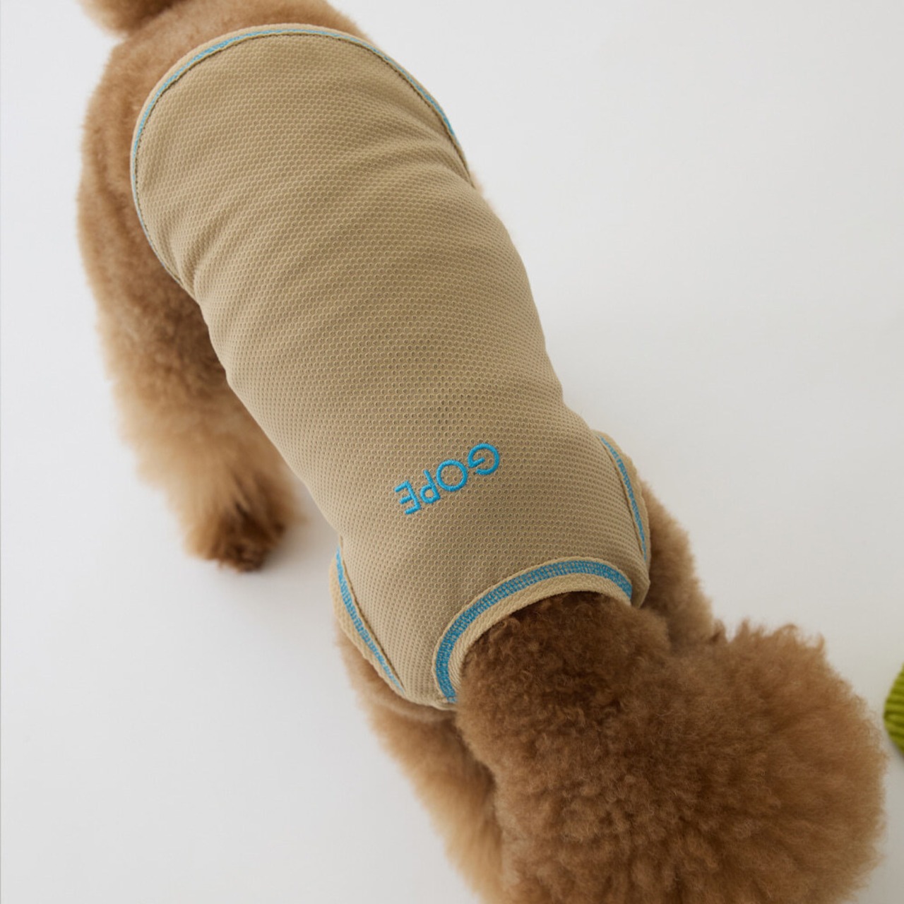 【予約】[ GOPE ] Stretch Mesh Sleeveless｜BEIGE × AQUA BLUE - 7