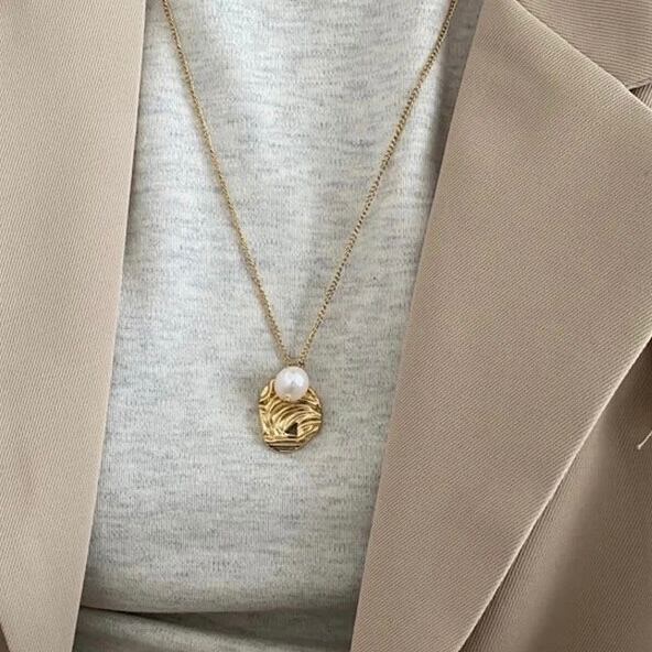 金アレ対応 round plate and pearl necklace (0358)