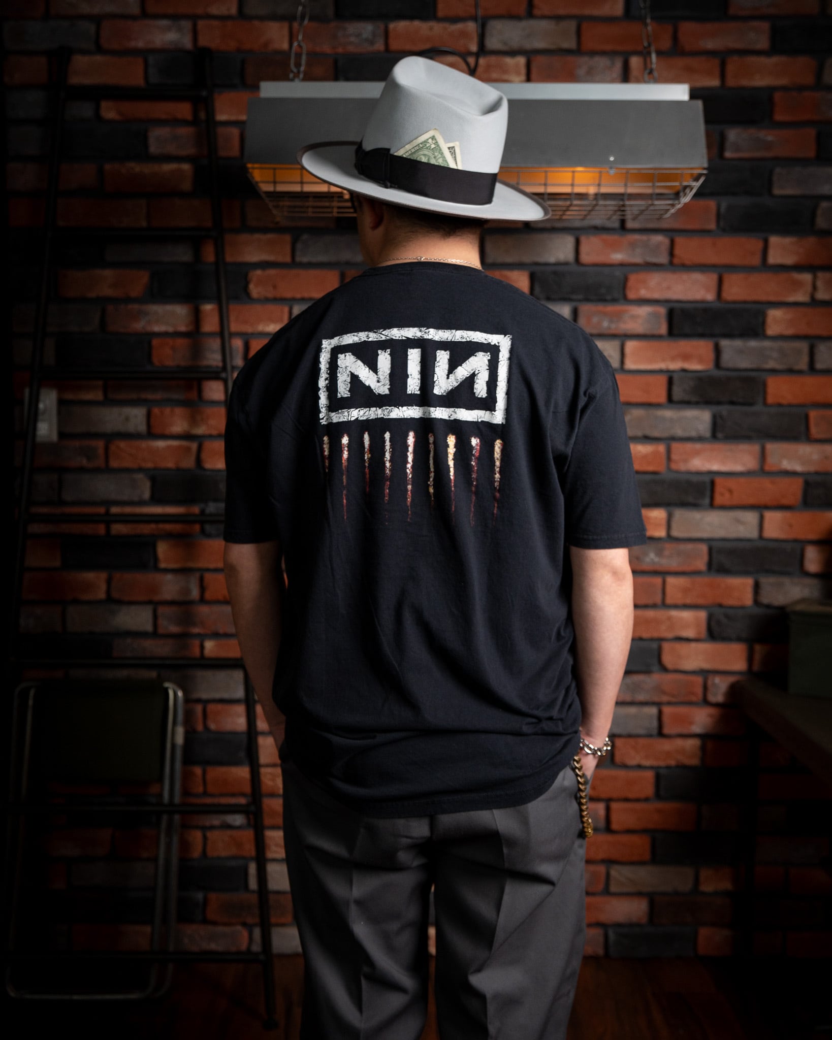 THRIFTY LOOK】NINE INCH NAILS TEE 新品 ユーズド加工 L XL ナイン