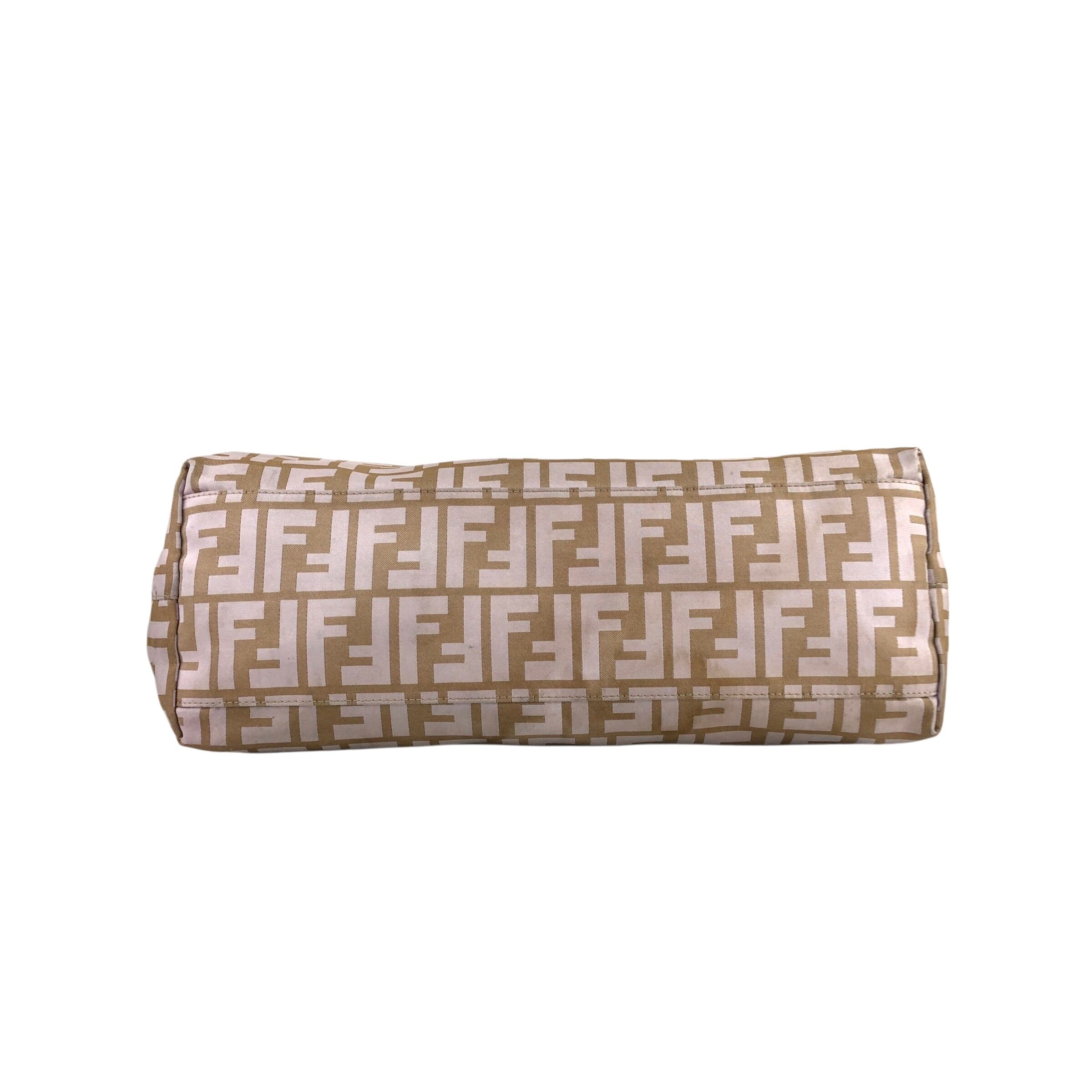 FENDI フェンディ ズッカ トートバッグ ベージュ キャンバス レザー