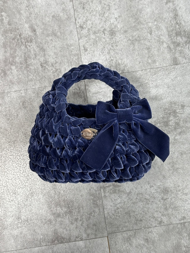 triangle velvet ribbon bag medium 《butter yellow》