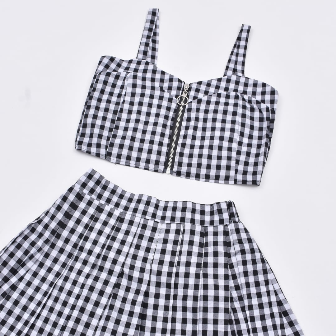 50%OFF】2点セット ギンガムビスチェ セットアップ | VOLCAN&APHRODITE