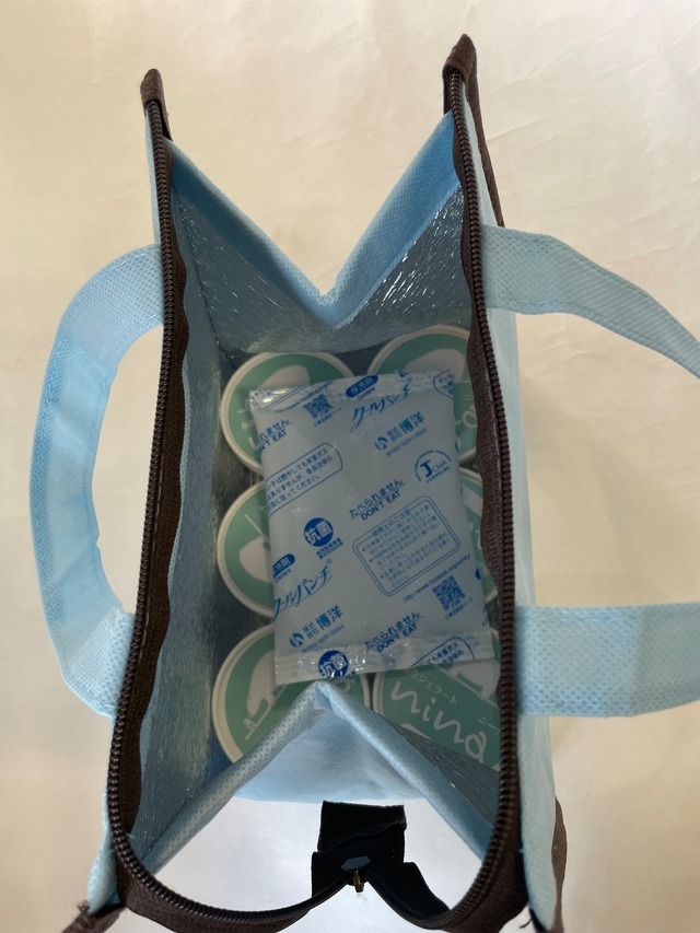 ninaオリジナル保冷バッグ