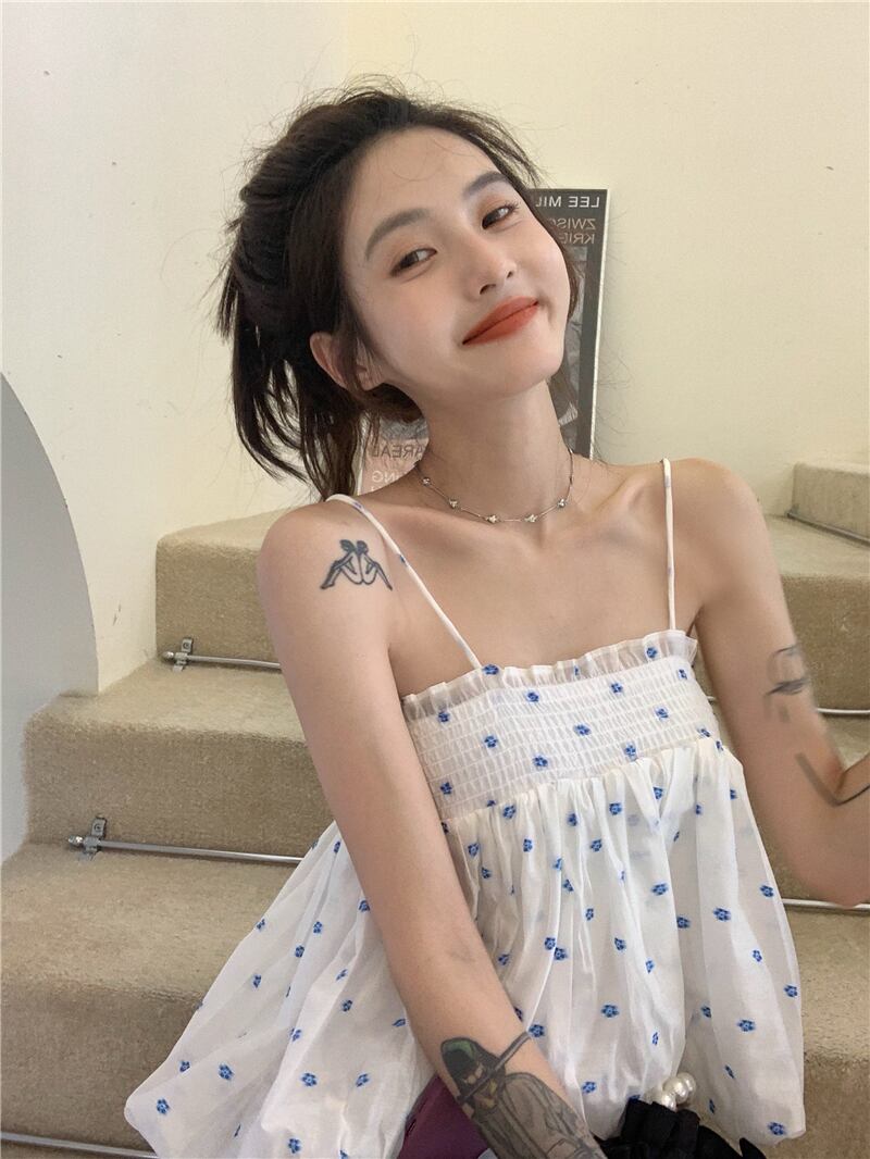 フローラルサマージャケット 夏物 花柄 ブラックストロベリース48369890389