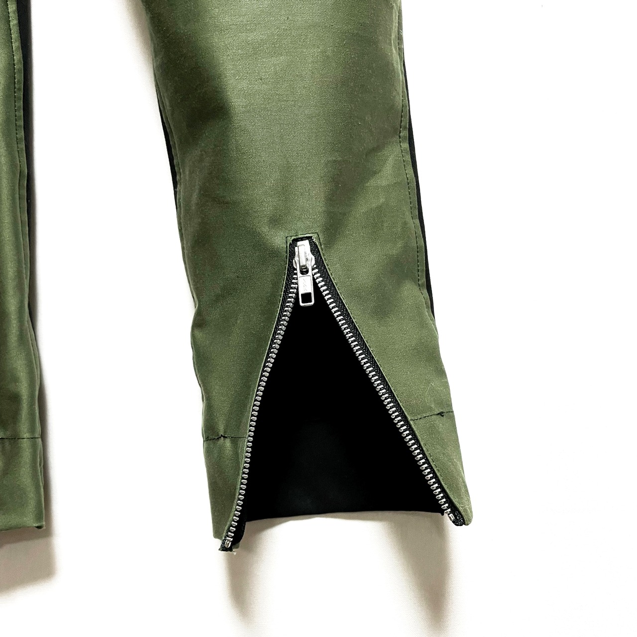 UNFINISHED202201切り変えボンテージパンツ