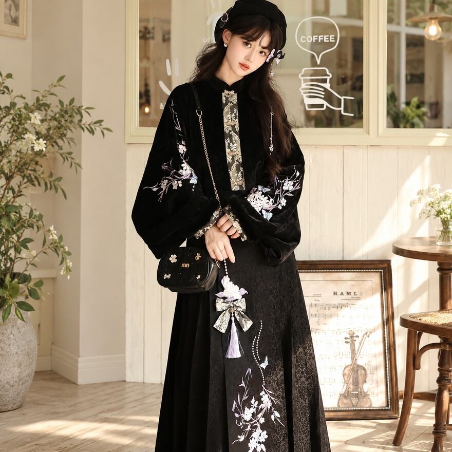 紫宵の花鳥譜 花刺繍とベルベット調ベストの中華ロリータ3点セット