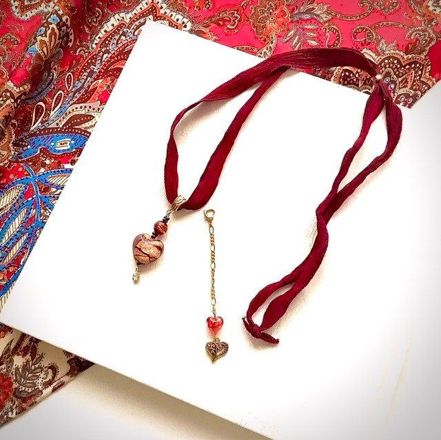 ベネチアンインカルモネックレス