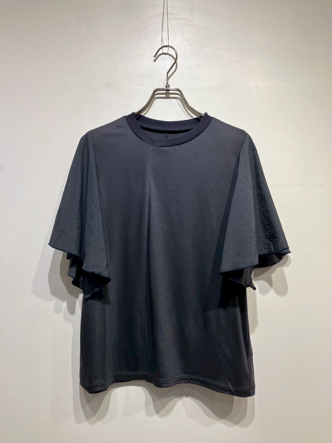 MARECHAL TERRE 【接触冷感/撥水加工/花粉防止】フロントタックTシャツ