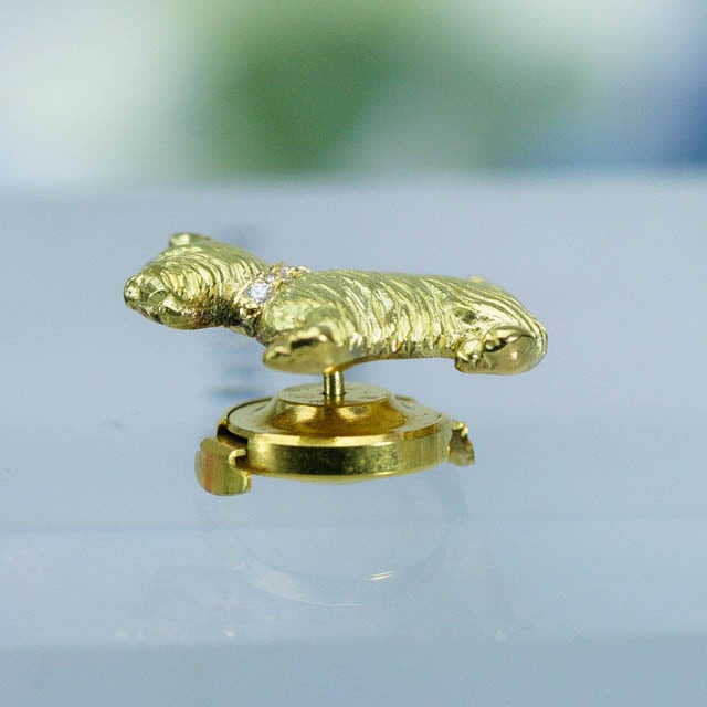 ゴールドテリアのピンバッジ K18 | Jewelry SIMON ジュエリーシモン