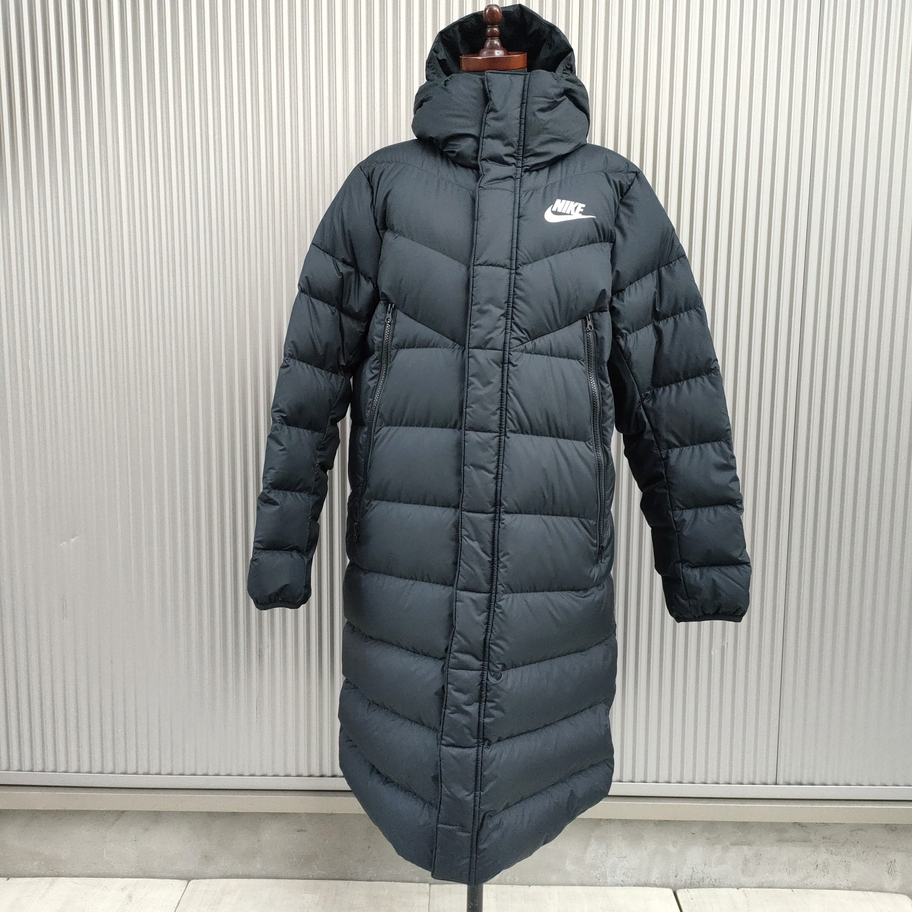 ○【2019AW】新品同様/ナイキNIKE/FILL DOWN WINDRUNNER PARKA HOODIE