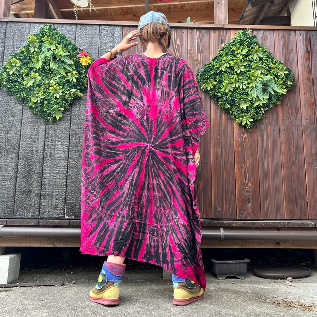 タイダイデザインワンピース