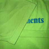 【VETEMENTS】ヴェトモン ロゴプリントTシャツ