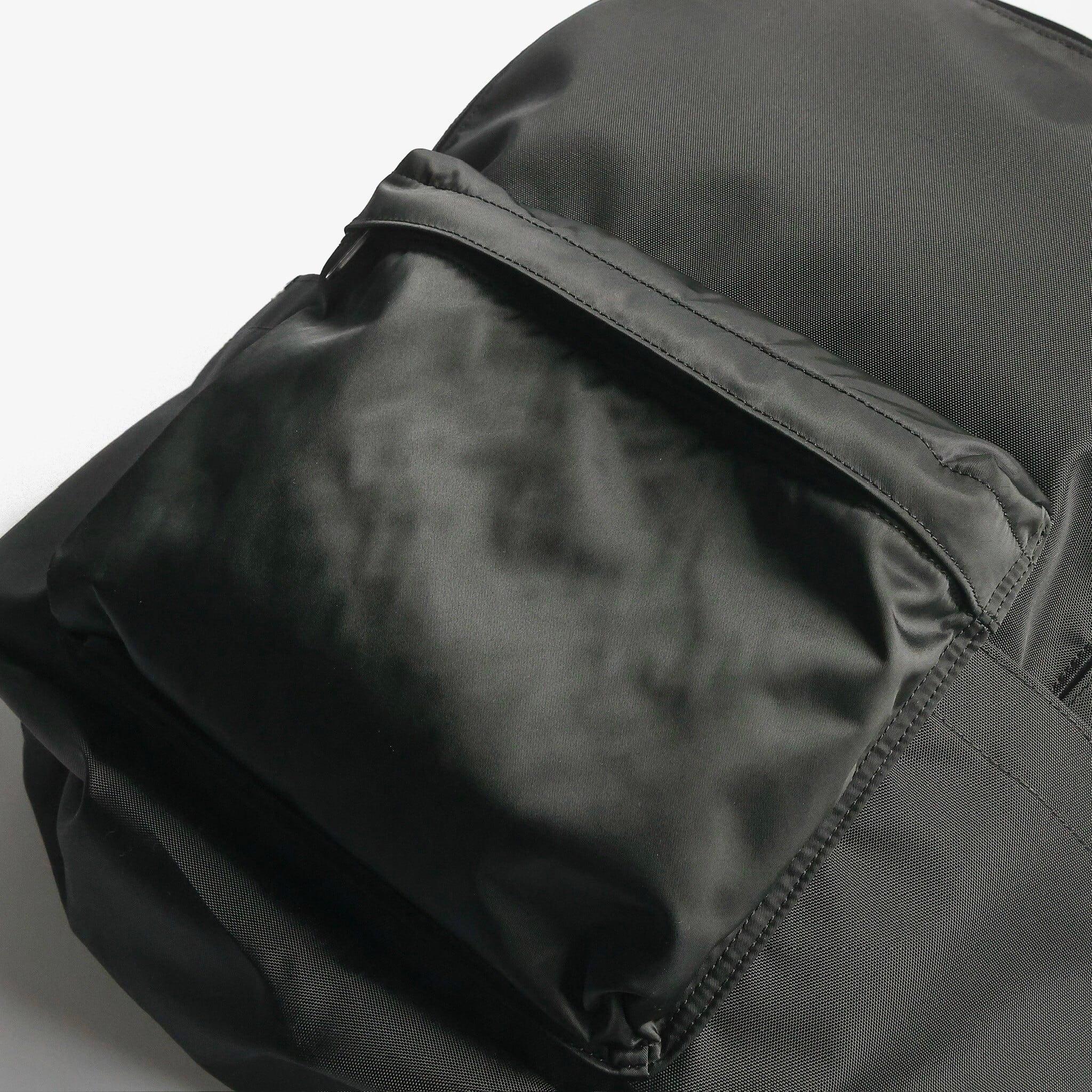 noa様 JARVIS キャンパス・バックパック｜TUMI(トゥミ)公式サイト | TUMI