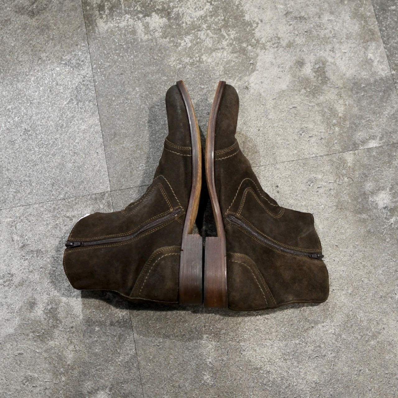 stitch design suede side zip boots